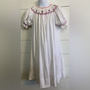Sweet Angela by Rosalina Girls’ Sz 5Y White/Floral Smocked Dress